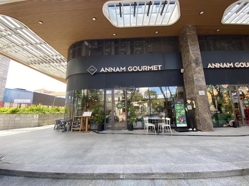 Bán cặp shophouse thảo điền green, đã có sổ hồng lâu dài, đang cho annam gourmet thuê hđ 10 năm