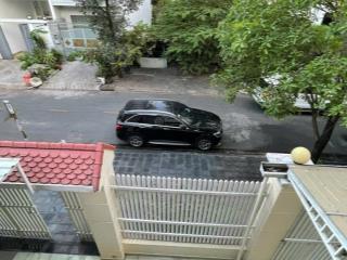 Cho thuê biệt thự  nhà phố , thích hợp ở / văn phòng