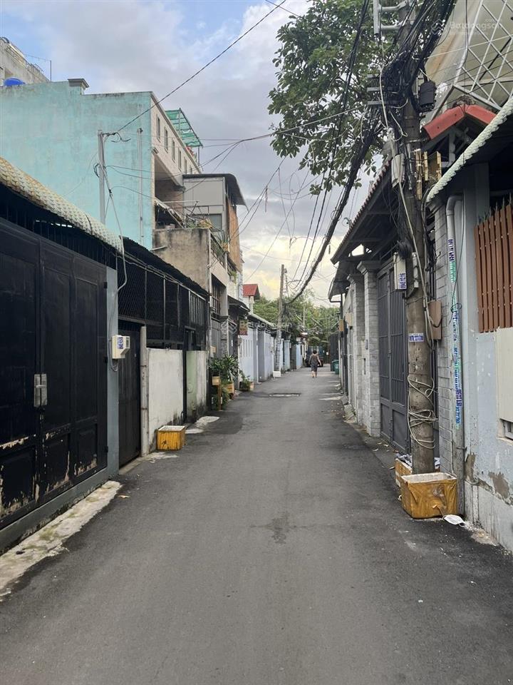 Bán đất hẻm ô tô thông thoáng, p. bình trưng đông (quận 2 cũ)
