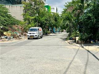 Bán đất 111,9m2 ( 4.5 x 24.86 ) , mặt đường 12m , vỉa hẻ 2m ,