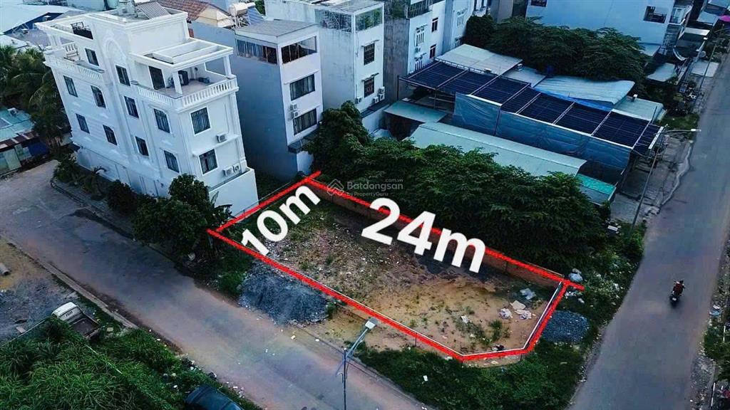 Bán gấp đất nền biệt thự 236,9m2 , lô góc , đối diện công viên