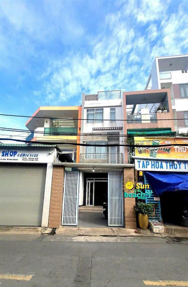 Bán nhà mặt đường ô tô 2 chiều , nhánh đường lê văn thịnh rẽ vào 150m