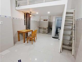 Bán nhanh căn hộ dịch vụ 9 phòng gác đúc lửng , hẻm ô tô nhánh đường 42 , p bình trưng đông