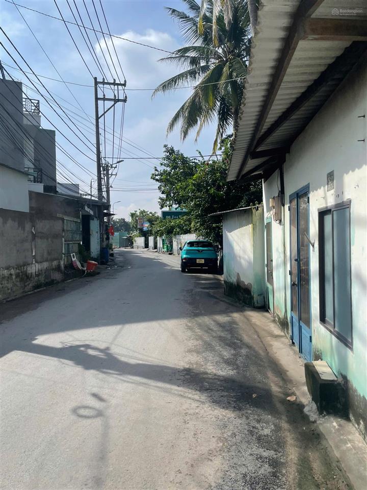 Bán nhà mặt đường ô tô, p phú hữu nhánh đ. nguyễn duy trinh