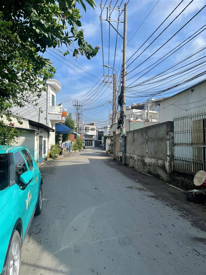 Bán nhà mặt đường ô tô, p phú hữu nhánh đ. nguyễn duy trinh