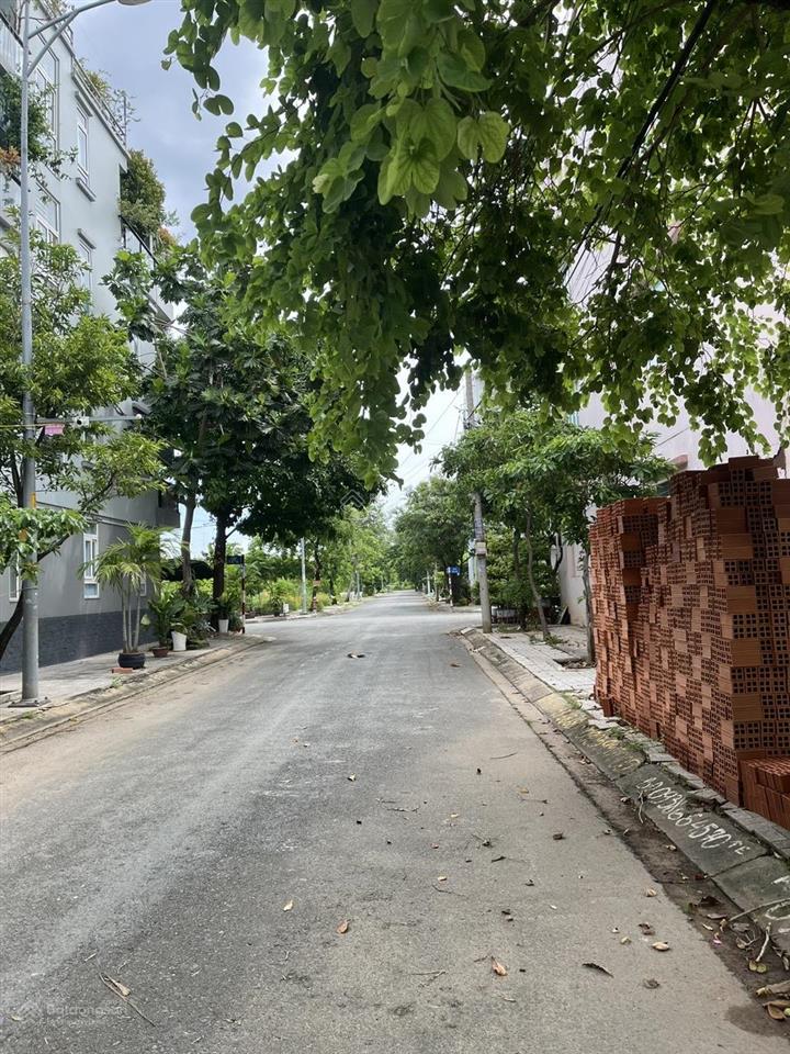 Bán nhanh đất nền nhà phố , khu đô thị cát lái  h  đông nam