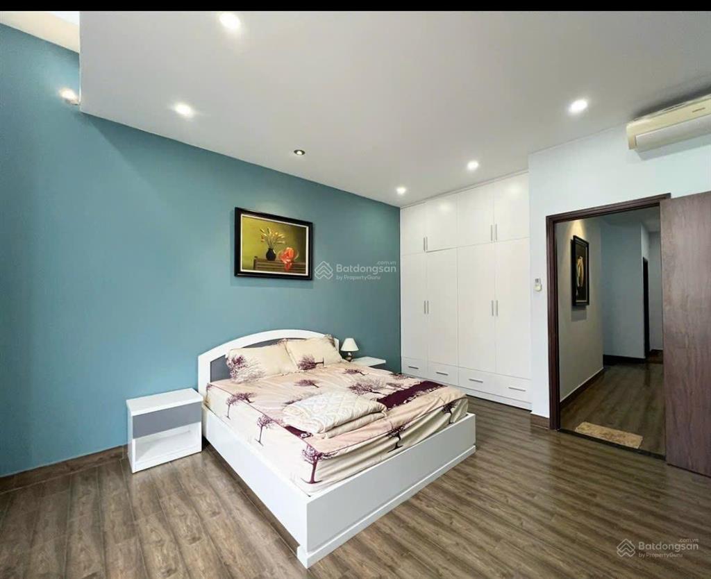 Nhà đẹp tìm chủ ! 104,9m2 , ngang 5 x 20,98 , 4 tầng , tặng nội thất , 4 phòng ngủ