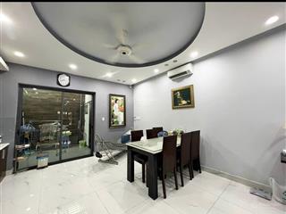 Nhà đẹp tìm chủ ! 104,9m2 , ngang 5 x 20,98 , 4 tầng , tặng nội thất , 4 phòng ngủ