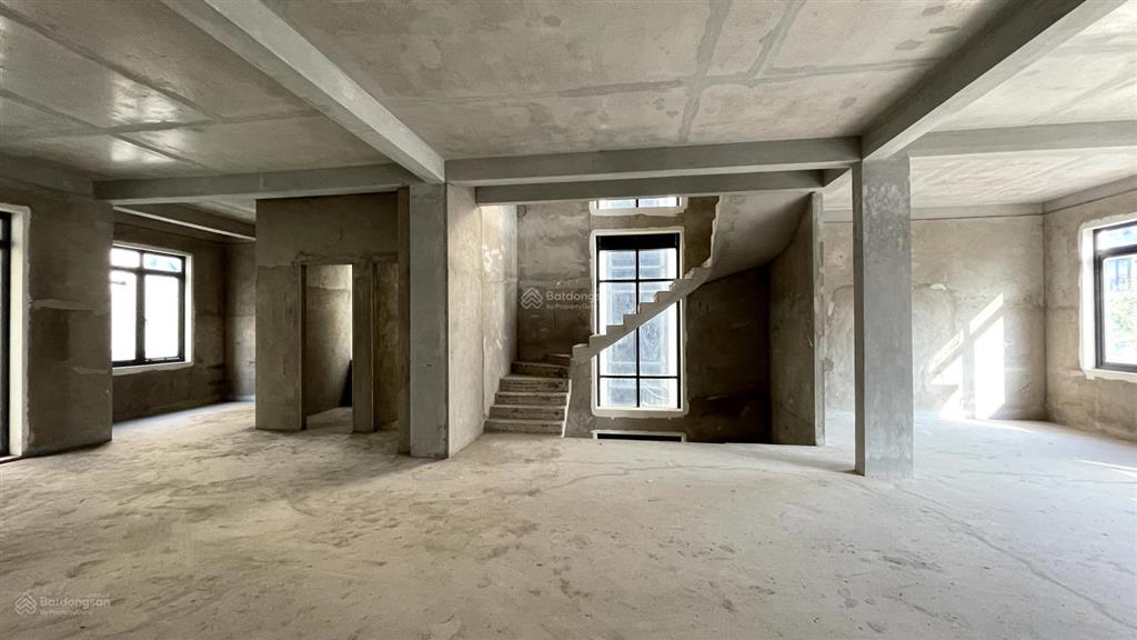 Biệt thự bason nhà thô 546m2 phù hợp kinh doanh mọi lĩnh vực