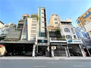 Văn phòng 60m2 giá 18 triệu/th  95 điện biên phủ