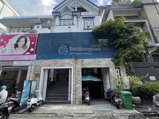 Cho thuê mặt tiền đường hoa lan  phan xích long phú nhuận, hầm 4 tầng 80 triệu