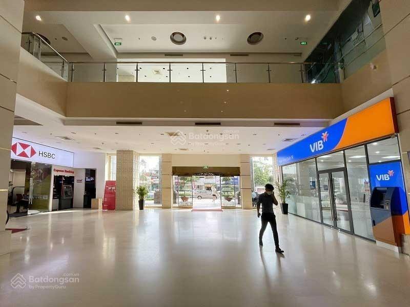Cho thuê văn phòng the flemington tower đường lê đại hành, quận 11. dt 300m2.  0906 391 ***