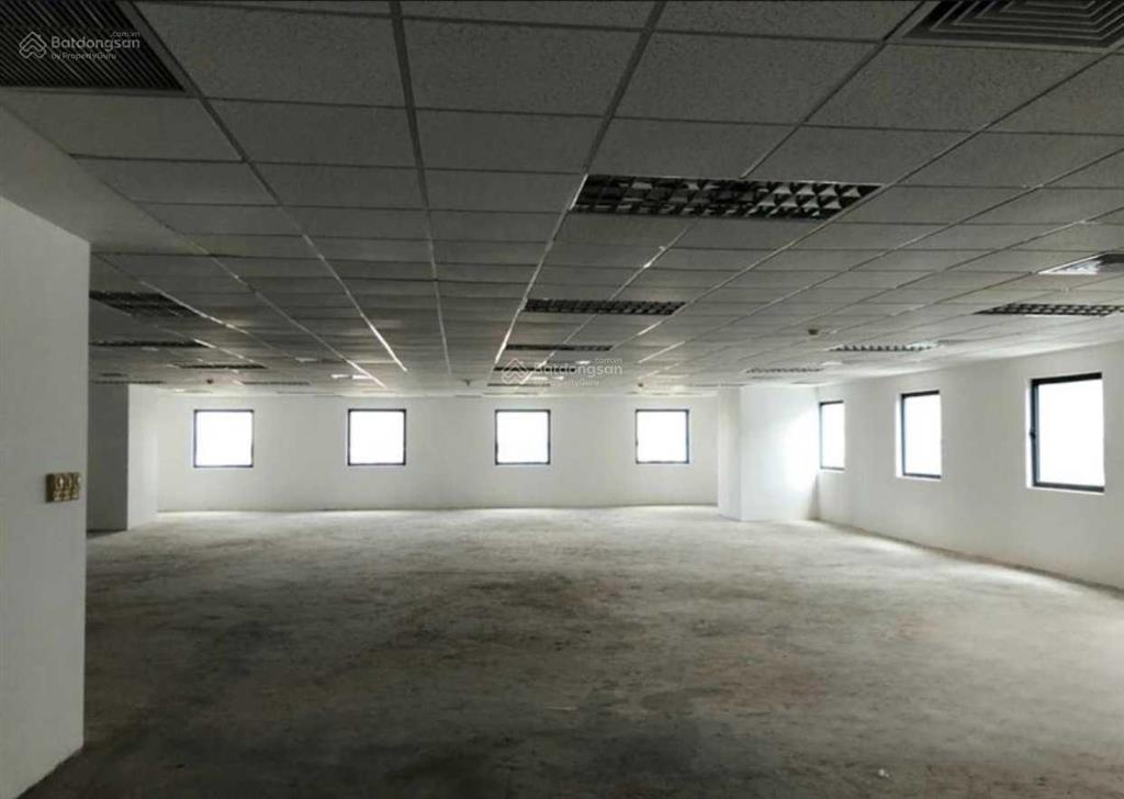 Văn phòng cho thuê etown 6 đường cộng hòa, tân bình. dt 200m2.  0906 391 ***