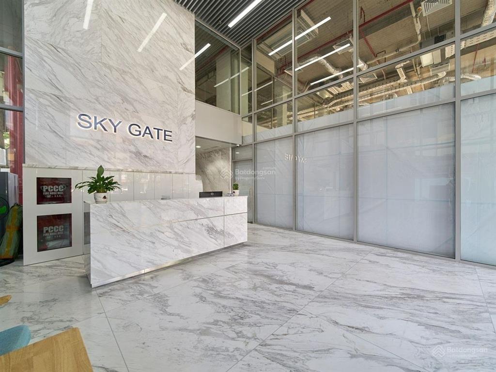 Tòa nhà sky gate, văn phòng cho thuê đường nguyễn văn trỗi, phú nhuận. dt 290m2.  0906 391 ***