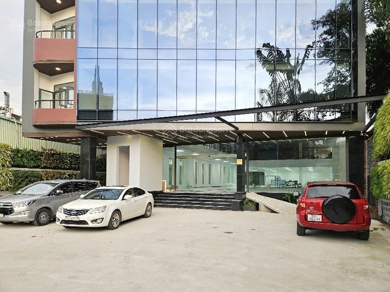 Cho thuê văn phòng xl building đường trần não, quận 2. dt 170m2.  0906 391 ***