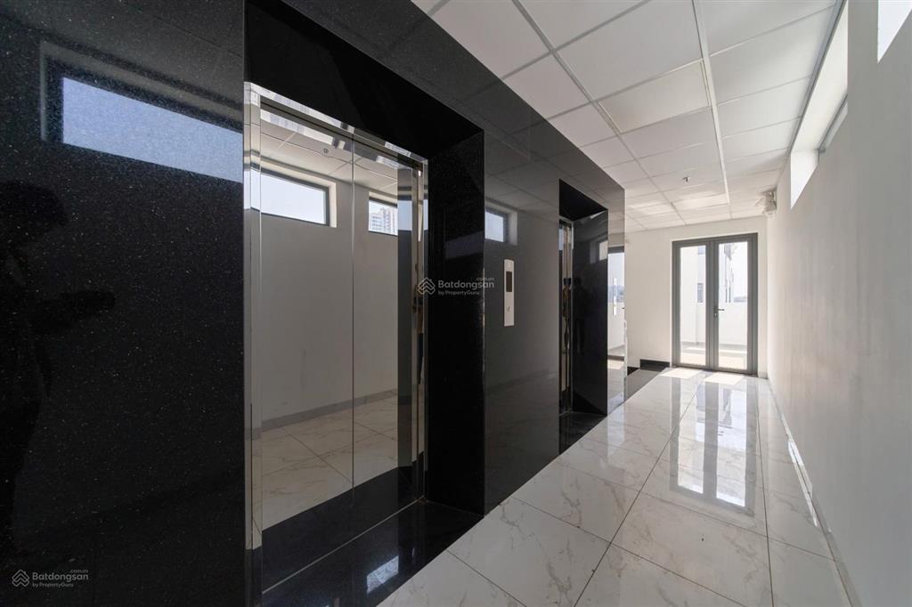 Văn phòng khải hoàn building đường quốc hương, p. an khánh, quận 2. dt 200m2.  0906 391 ***