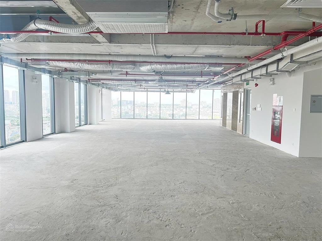 Wings tower văn phòng cho thuê quận 5 đường trần hưng đạo. dt 100m2.  0906 391 ***