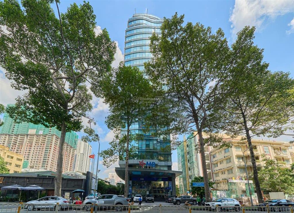 Cho thuê văn phòng mb sunny tower, đường trần hưng đạo, quận 1. dt 100150300m2,  0906 391 ***