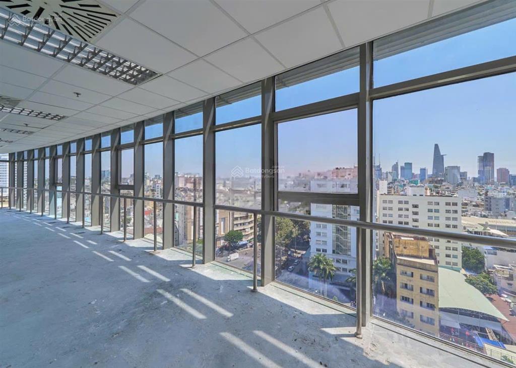 Cho thuê văn phòng mb sunny tower, đường trần hưng đạo, quận 1. dt 100150300m2,  0906 391 ***