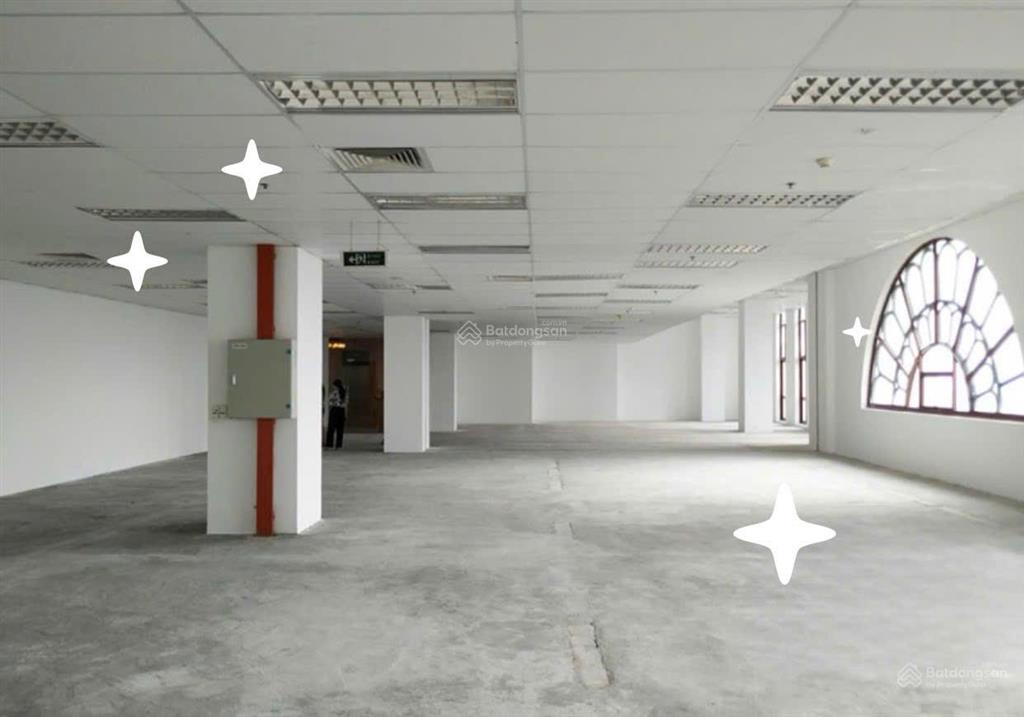 Cho thuê văn phòng quận 7, tòa nhà paragon đường nguyễn lương bằng, dt 200m2.  0906 391 ***