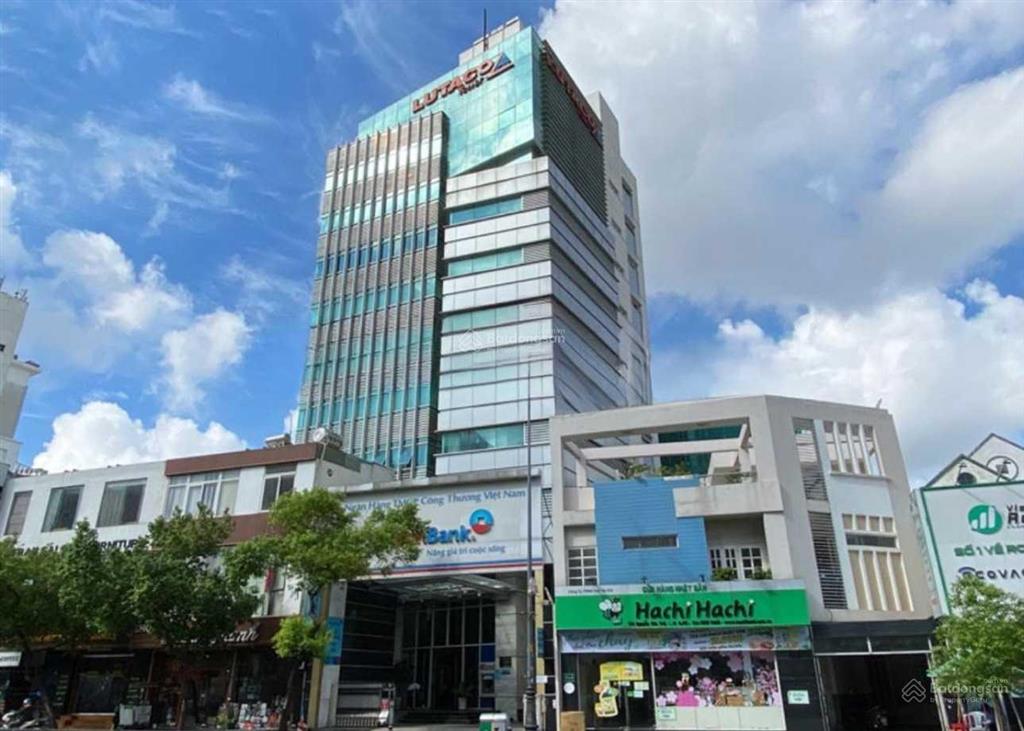 Cho thuê văn phòng phú nhuận, lutaco building đường nguyễn văn trỗi. dt 200m2.  0906 391 ***