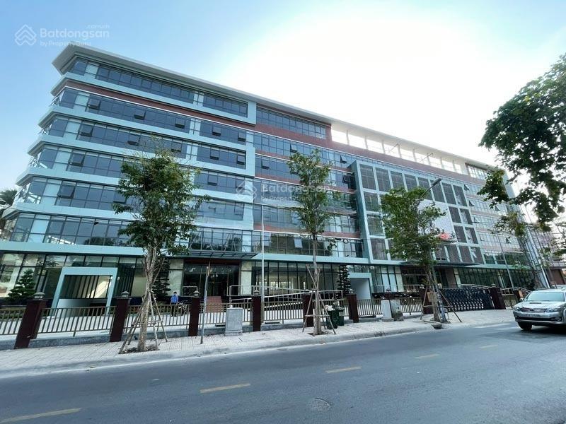 Cho thuê văn phòng quận 2 khu vực trung tâm. dt từ 100 đến 1000m2.  0906 391 ***