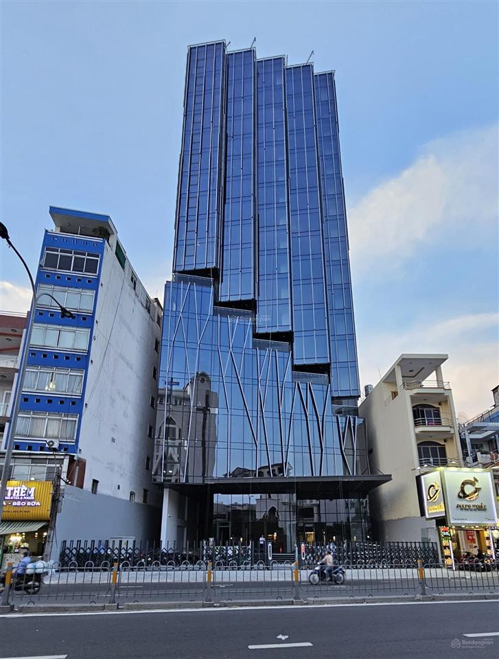 Cho thuê văn phòng quận phú nhuận giá rẻ. dt 50m2  1000m2.  0935 619 *** 0906 391 *** zalo