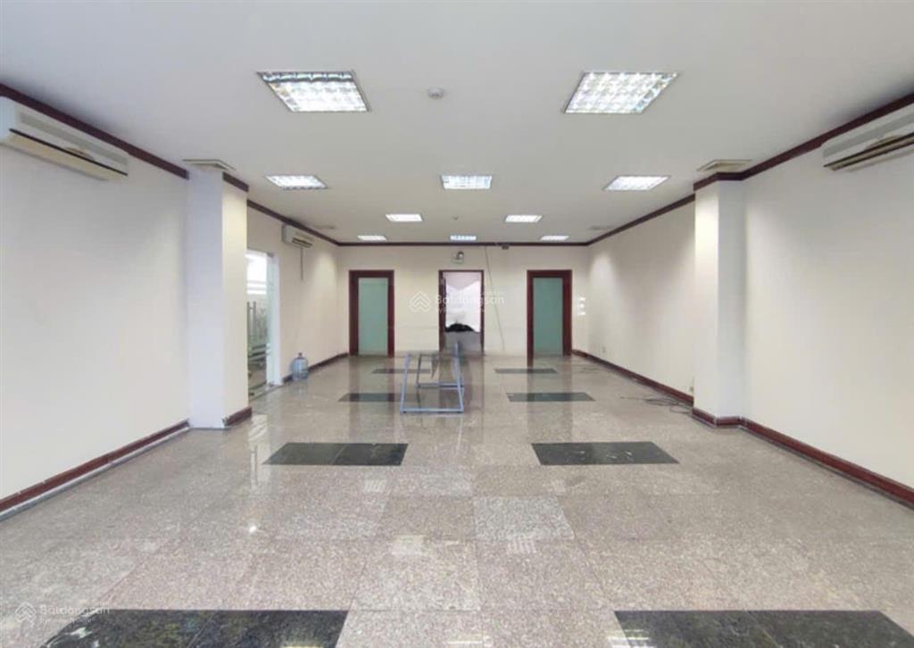 Cho thuê văn phòng hoàng anh safomec đường thành thái, quận 10. dt 200m2.  0906 391 ***