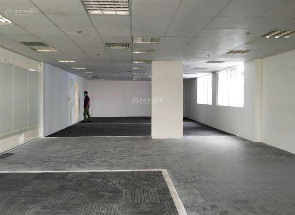 Văn phòng cho thuê waseco building đường phổ quang, tân bình, dt 300m2.  0906 391 *** zalo
