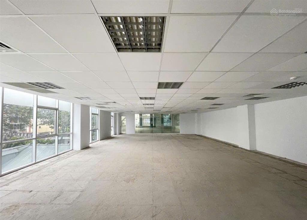 Cho thuê văn phòng đô thành building, đường cao thắng, quận 3. dt 225m2.  0906 391 ***