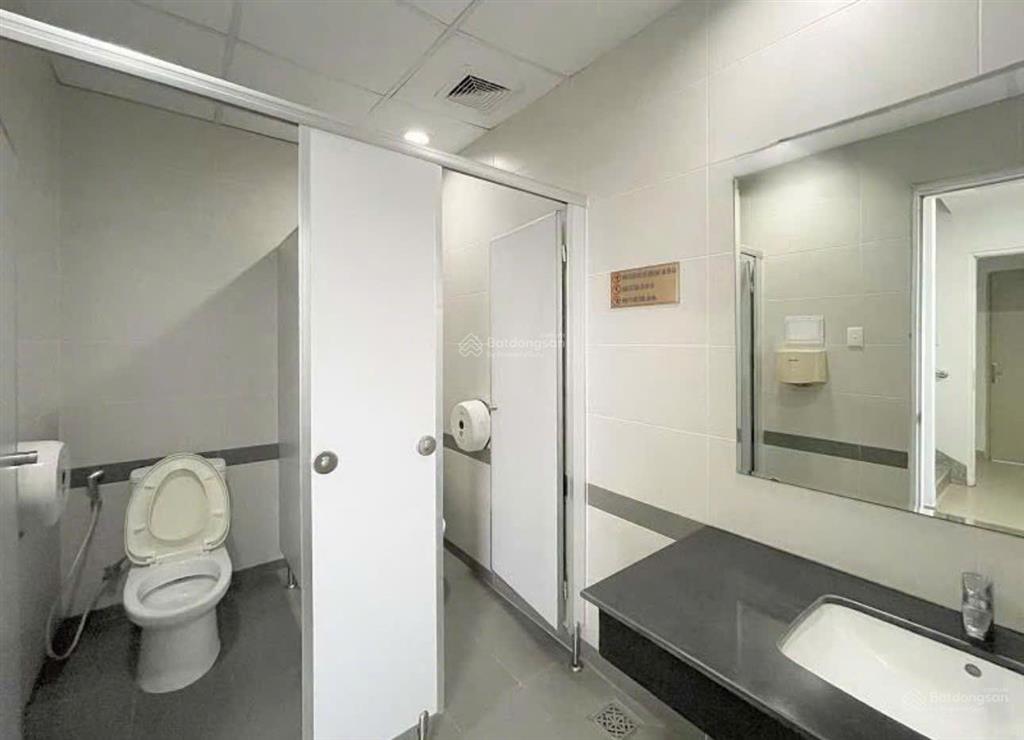 Cho thuê văn phòng đô thành building, đường cao thắng, quận 3. dt 225m2.  0906 391 ***