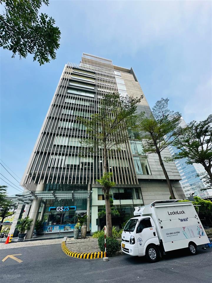 Cho thuê văn phòng đại minh tower, đường hoàng văn thái, quận 7, dt 100 150m2. 0906 391 ***