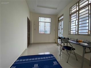 Quận 8  gần cầu nhị thiên đường. cho thuê phòng trọ có máy lạnh, có ban công