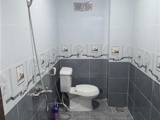 Nhà 7m50 x 7m , đúc 2 lầu , 4pn, đường nguyễn văn khối, p11 , 12,5tr/ tháng