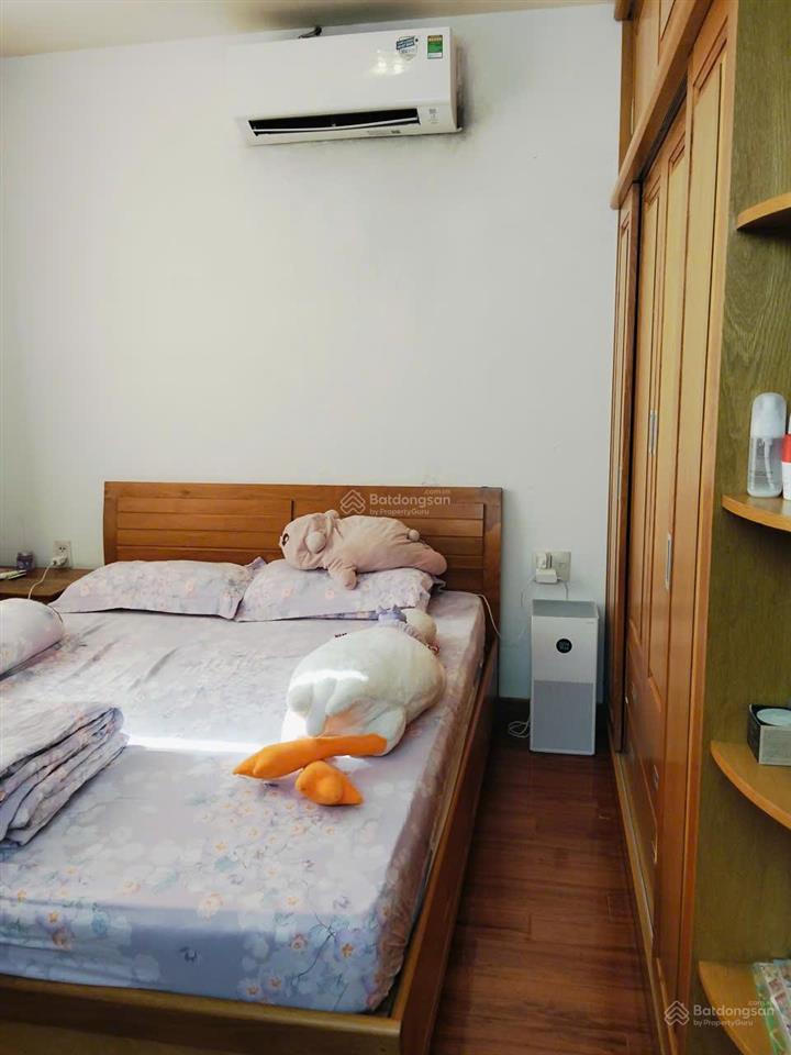 Chính chủ gửi bán cộng hòa plaza  73m2/2pn giá 4.6 tỷ  sổ hồng  0908 879 *** tuấn