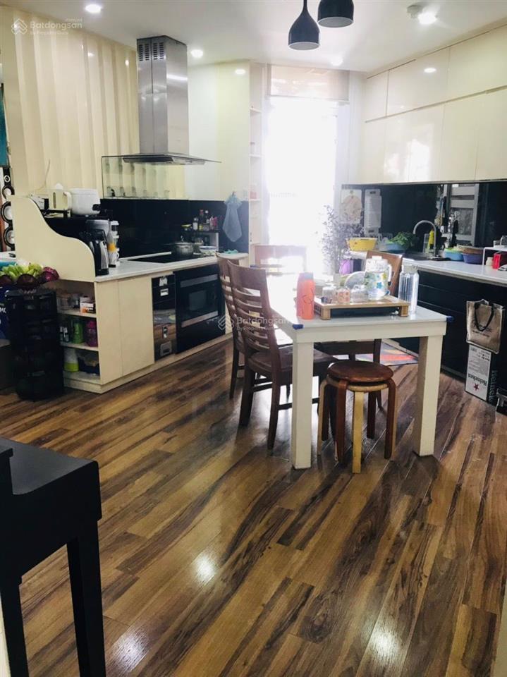 Bán căn hộ hà đô nguyễn văn công  90m2/3pn giá 6 tỷ  0908 879 *** tuấn