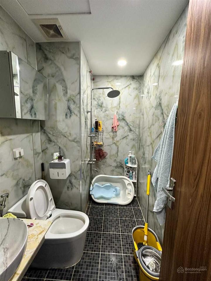 Tin xác thực, thuê căn hộ hà đô 2pn full đồ 11tr  3pn 14 triệu xem nhiều căn tel 0942 811 *** tony