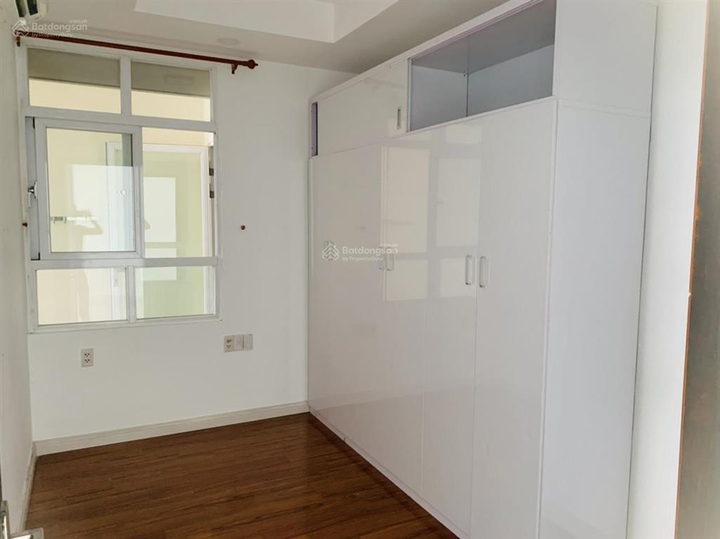 Cho thuê căn hộ cộng hòa plaza  70m2/2pn giá 13 triệu/tháng  0908 879 *** tuấn