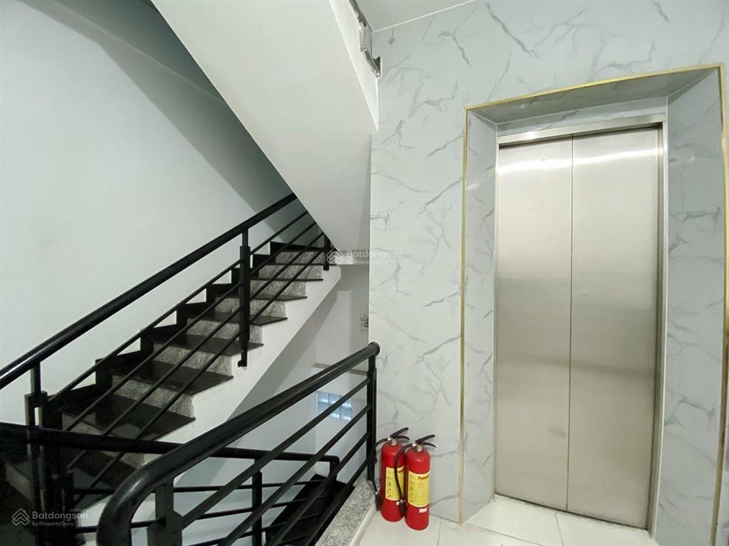 Phòng duplex 20m2  4,7tr, cửa sổ, full nội thất, pccc, thang máy, ngay trần quý cáp q. bình thạnh