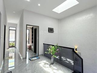 Bán căn góc 2 mt  trương thị hoa, q12  63m2