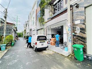 Bán nhà mới xây vào ở ngay đường nhựa oto 7m thông ngay phạm văn đồng cách vành đai 2 chỉ 300m