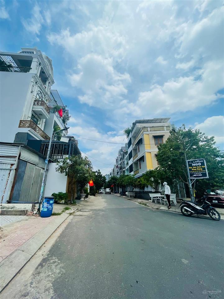 Bán lô đất khu dân cư hẻm 76 lê văn chí ngay bệnh viện lớn đa khoa thủ đức xây dựng tự do cao tầng