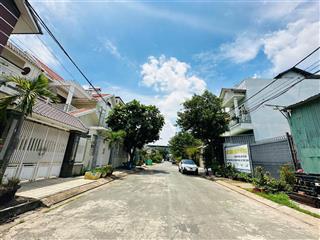 Bán đất biệt thự đường nguyễn văn bá ngay trạm metro ngang 7m vuông vức cực hiếm trung tâm thủ đức