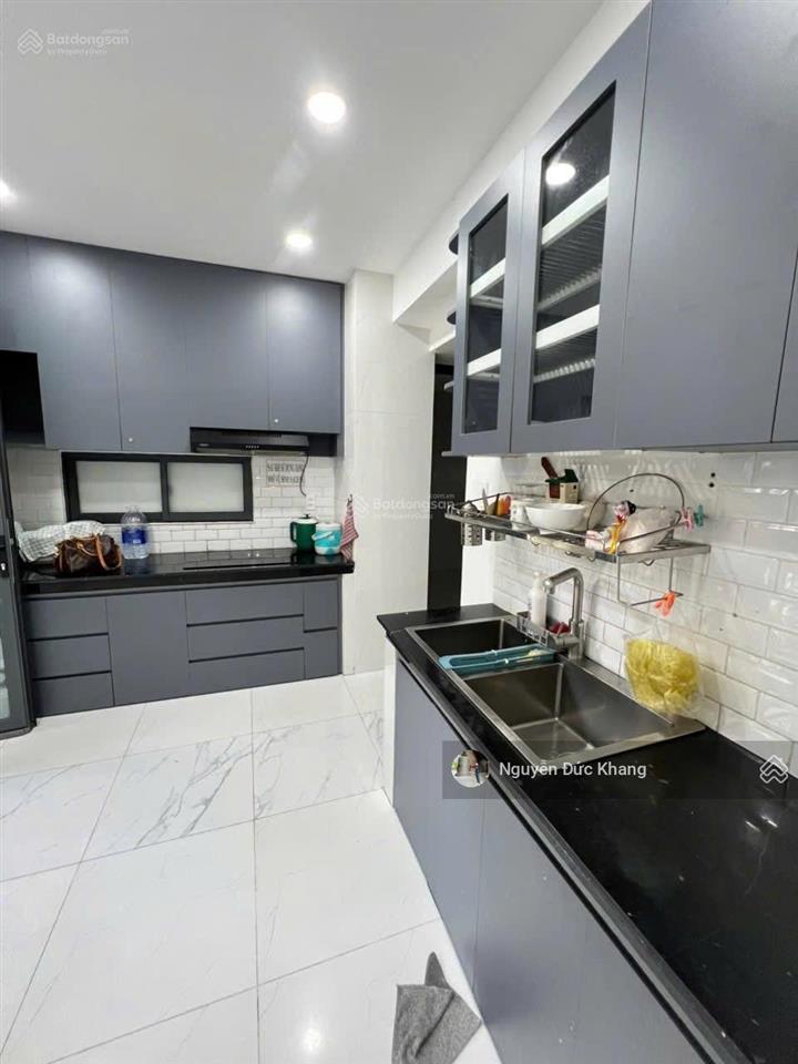 Bán chdv nhỉnh 13 tỷ sẵn thu nhập khủng 90tr/tháng đường 5m thông ngang 14m hiếm ngay phạm văn đồng