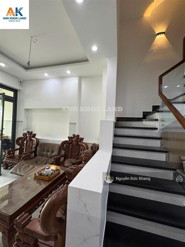 Bán nhà mới 3 tầng đường oto ngay vành đai 2 đường 22 linh đông ra phạm văn đồng chỉ 500m ngộp bank