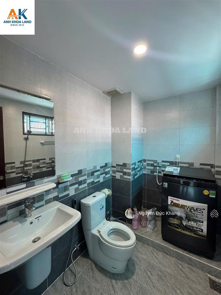 Bán nhà mới 3 tầng đường oto ngay vành đai 2 đường 22 linh đông ra phạm văn đồng chỉ 500m ngộp bank