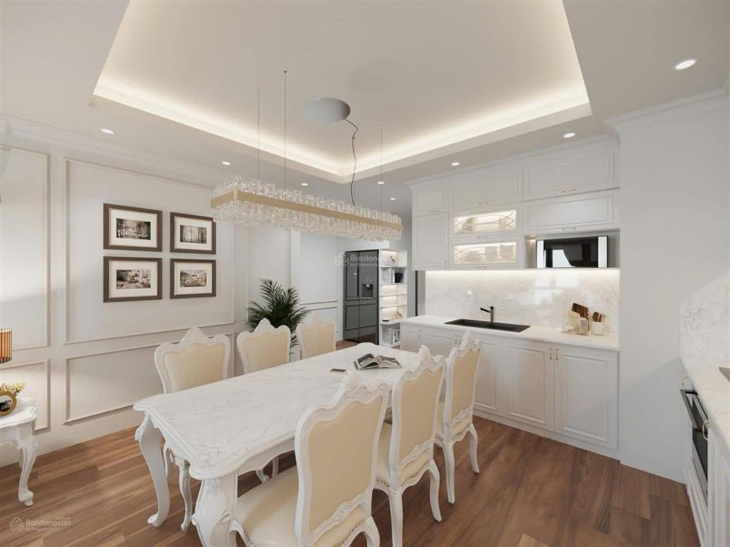 Bán nhanh căn 3 ngủ 120m2 tầng cao view hồ tại chung cư sun grand city  69b thụy khuê