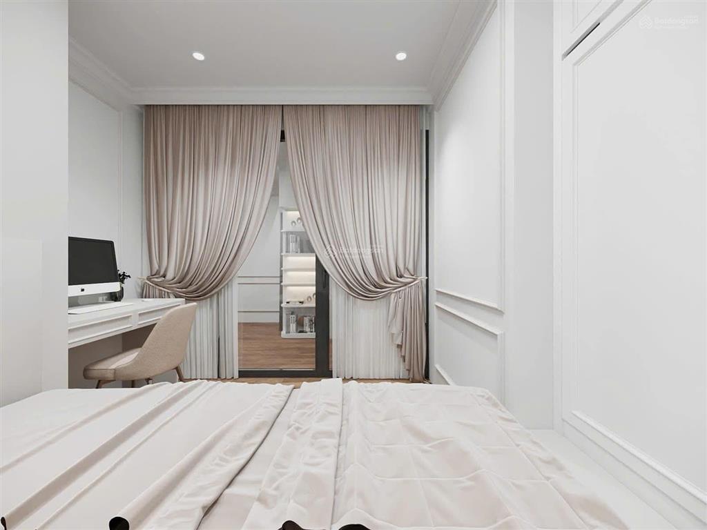 Bán nhanh căn 3 ngủ 120m2 tầng cao view hồ tại chung cư sun grand city  69b thụy khuê