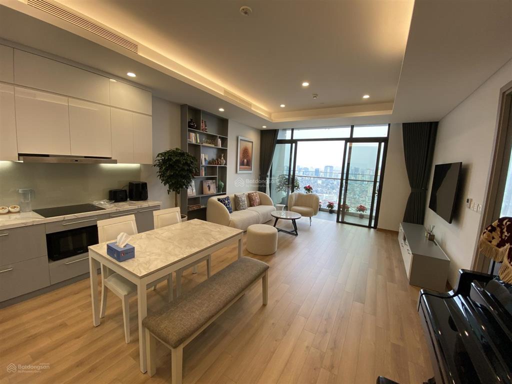 Cho thuê ch 2pn+1, 130m² giá 30 triệu/tháng tại hoàng thành tower, lê đại hành, hai bà trưng