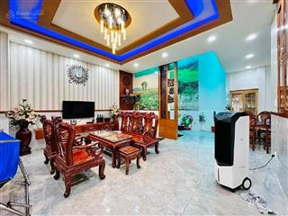 Bán nhà 2 mặt tiền hẻm xe hơi  dương quảng hàm, p5, gò vấp  giá chỉ 9,3 tỷ